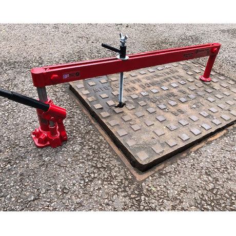 Mustang Hydraulic Manhole Cover Seal Breaker