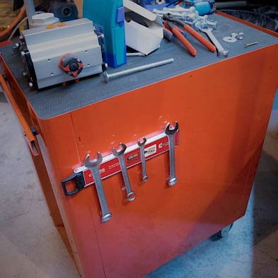 Eclipse Mobile Magnetic Tool Rack