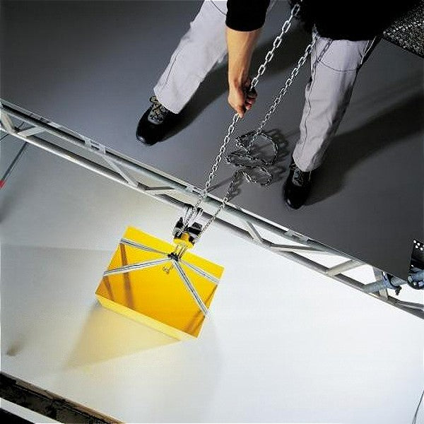 Yalelift 360 MKIII Manual Chain Block Hoist with Chain Container