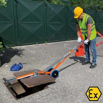 Italifters APS90 ATEX Folding Manhole Cover Lifter Lever with Wheels
